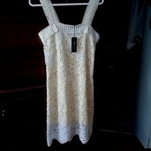 Romeo and juliet couture size small yellow/white